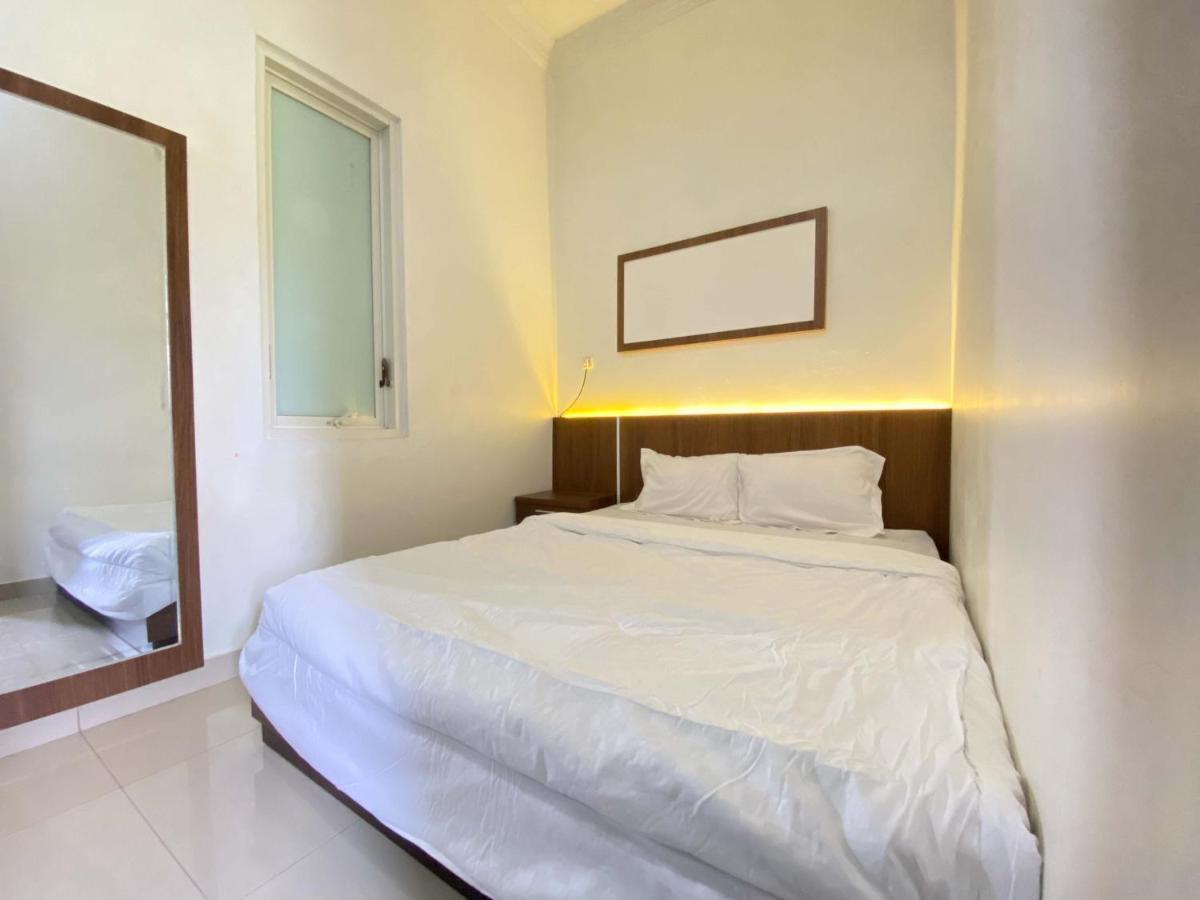 סמאראנג Ana Inn Ambarawa Mitra Reddoorz מראה חיצוני תמונה