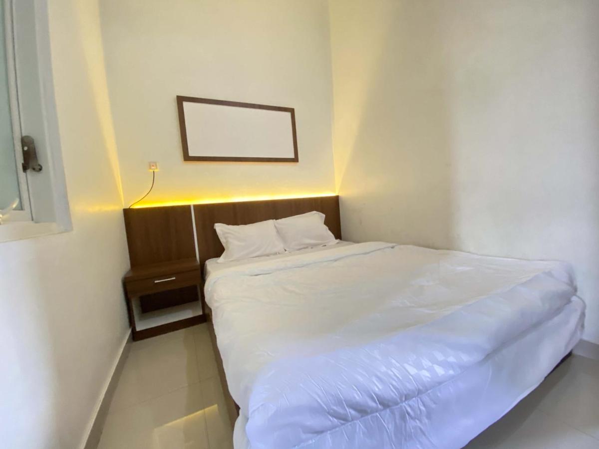 סמאראנג Ana Inn Ambarawa Mitra Reddoorz מראה חיצוני תמונה