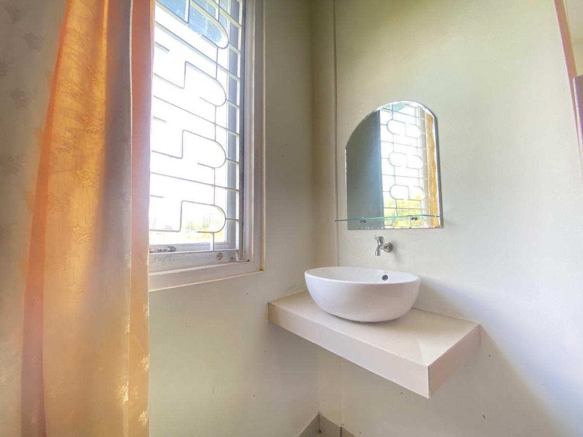 סמאראנג Ana Inn Ambarawa Mitra Reddoorz מראה חיצוני תמונה